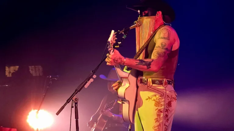 Orville Peck Mule Arrives With a Man Turned Mule Tour