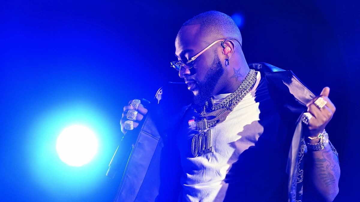 Davido Charted Twelve Oriadé Songs in a Single Week