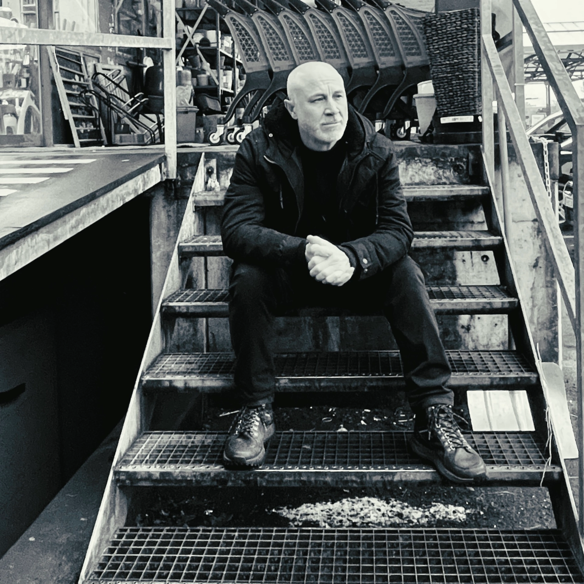 Zueri by Dave Curl Makes the Singer's Own Spotify Top Ten with a Zurich Busker's Story