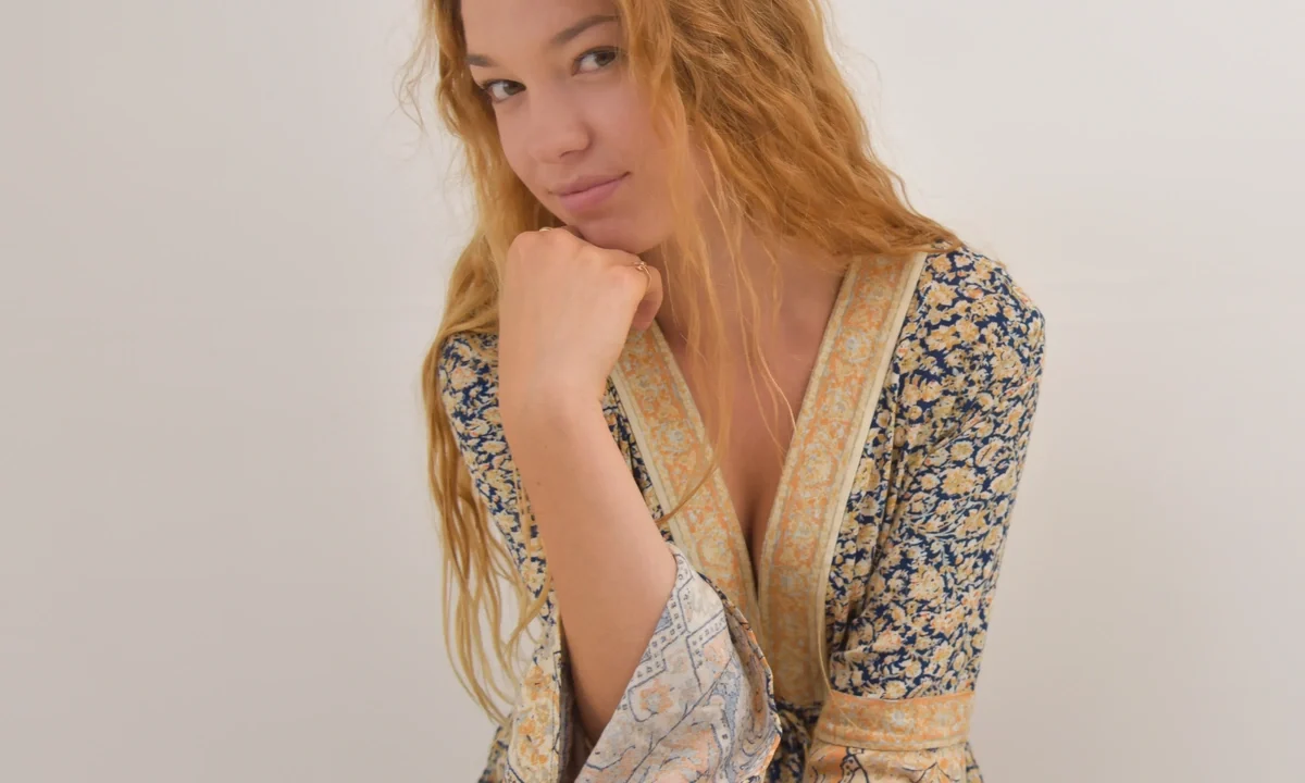 Sixteen Singles Later, Callie Young Points New Listeners Back to play house